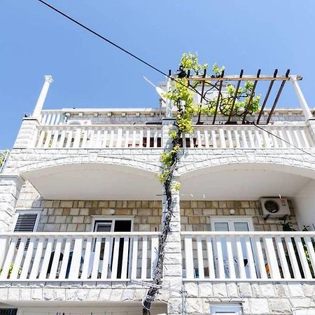Lovely Apartment Дубровник Экстерьер фото