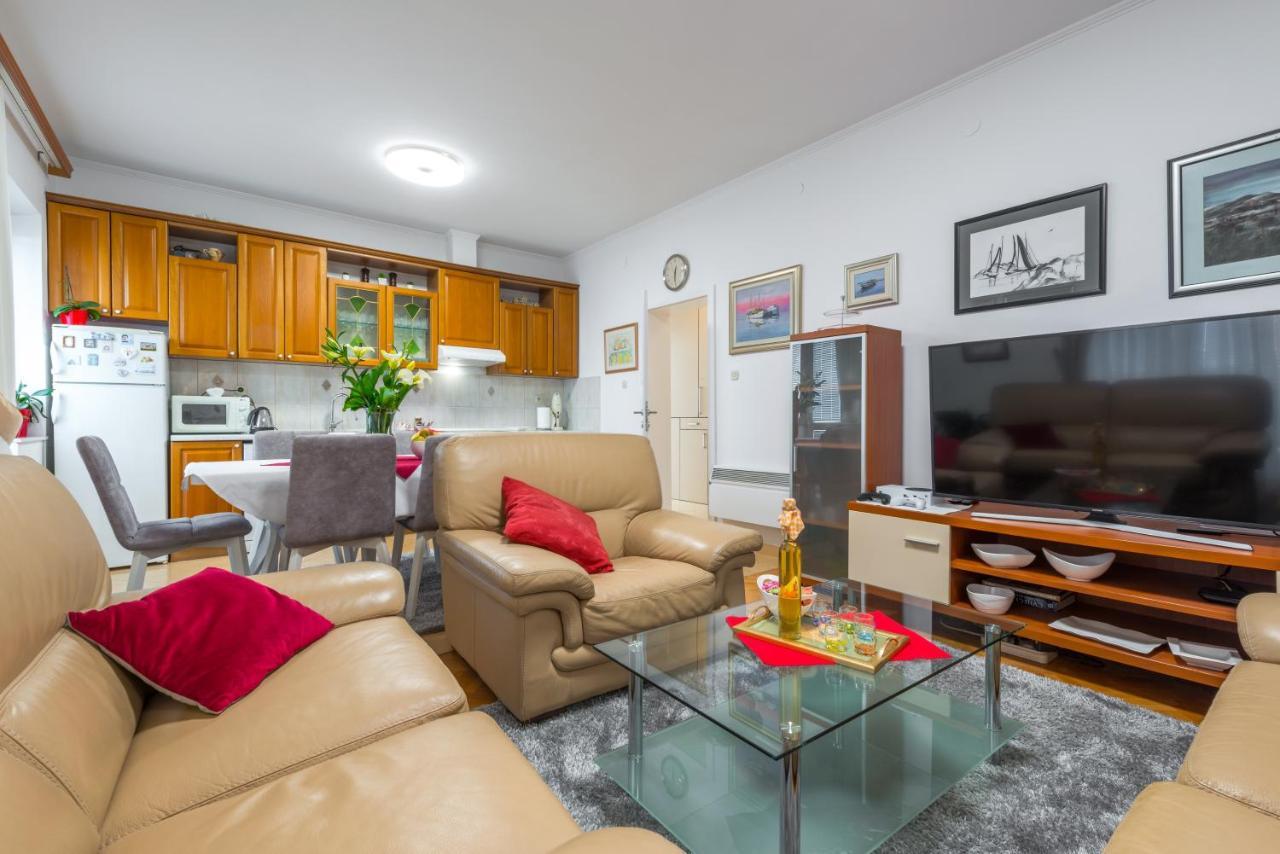 Lovely Apartment Дубровник Экстерьер фото